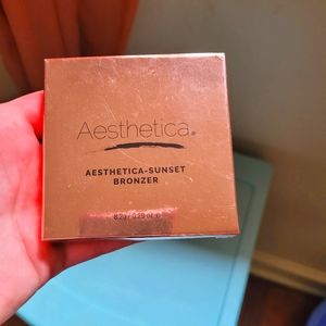 NIB Aesthetica Bronzer